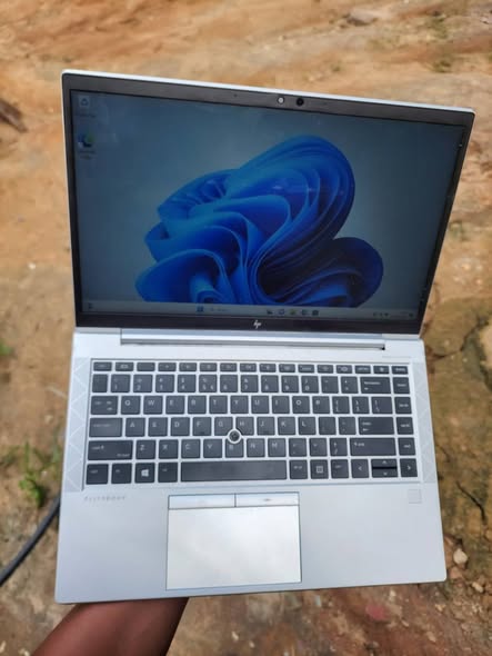 A picture of HP ELITEBOOK 840 G8