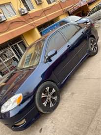 A picture of Toyota Corolla Sport 05
