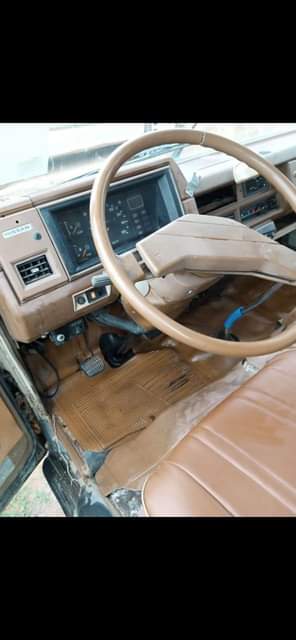 A picture of Tokunbo Nissan urvan available for sale