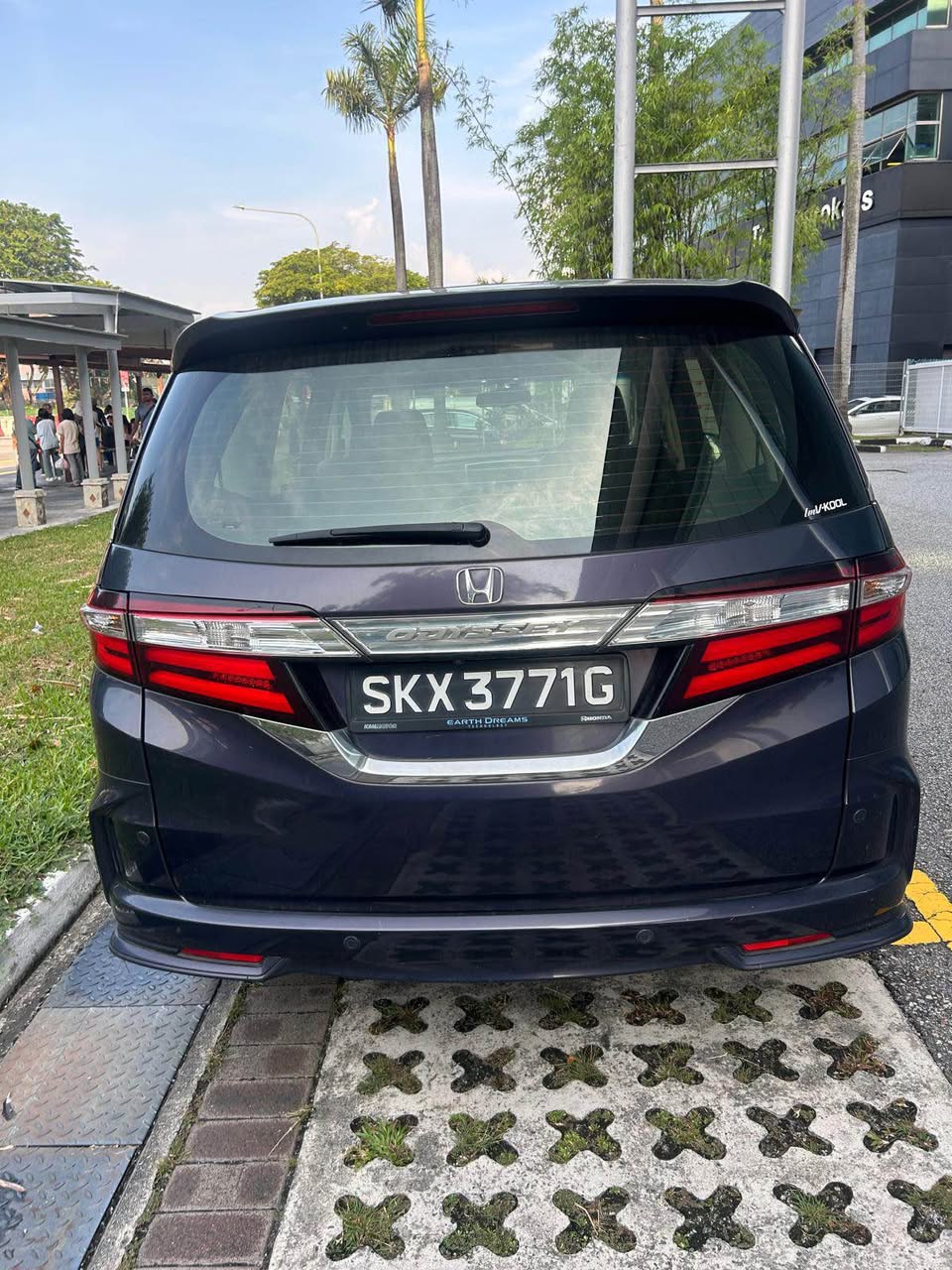 A picture of 2015. HONDA ODYSSEY