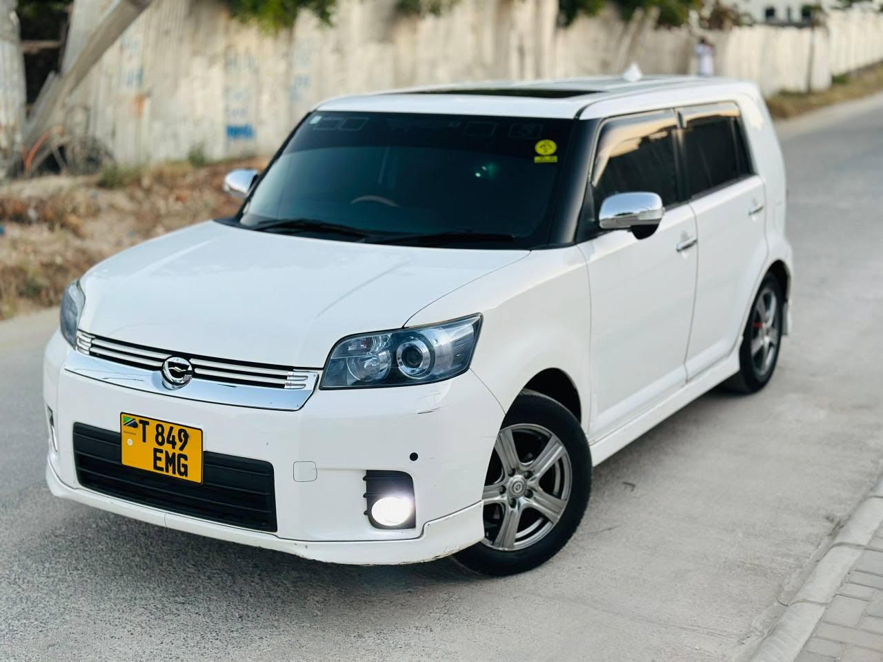 A picture of Toyota Rumion 0716015782