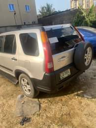 A picture of Sharp honda CRV With good engine Gear Clean body Price