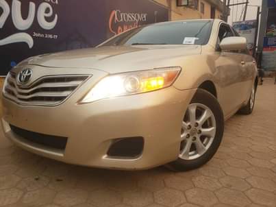 A picture of Foreign Used 2011 Toyota Camry LE