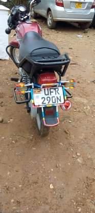 A picture of Qiuck money needed TVS HLX 125cc machanic condition totary good