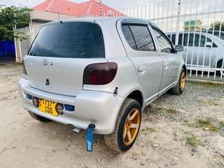 A picture of VITZ OLD 0714058883