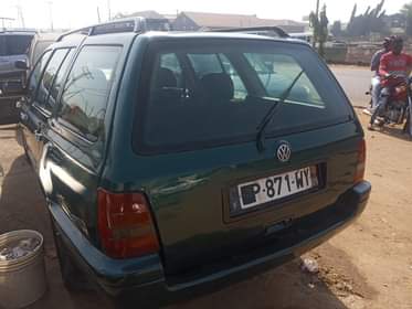 A picture of Volkswagen golf 3 wagon 4 sale clean body and clean