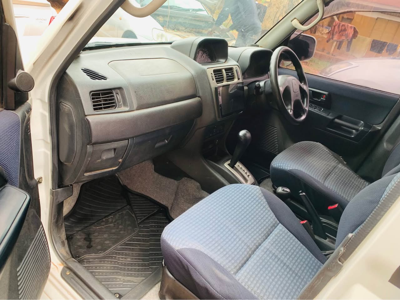 A picture of Mitsubishi io