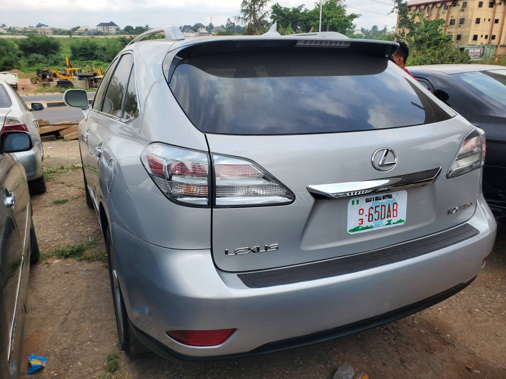 A picture of Direct Tokumbo Lexus RX350 010 with mouse control . Best