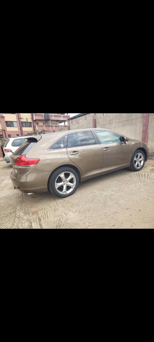 A picture of Distress 2011 toyota venza tokunbo