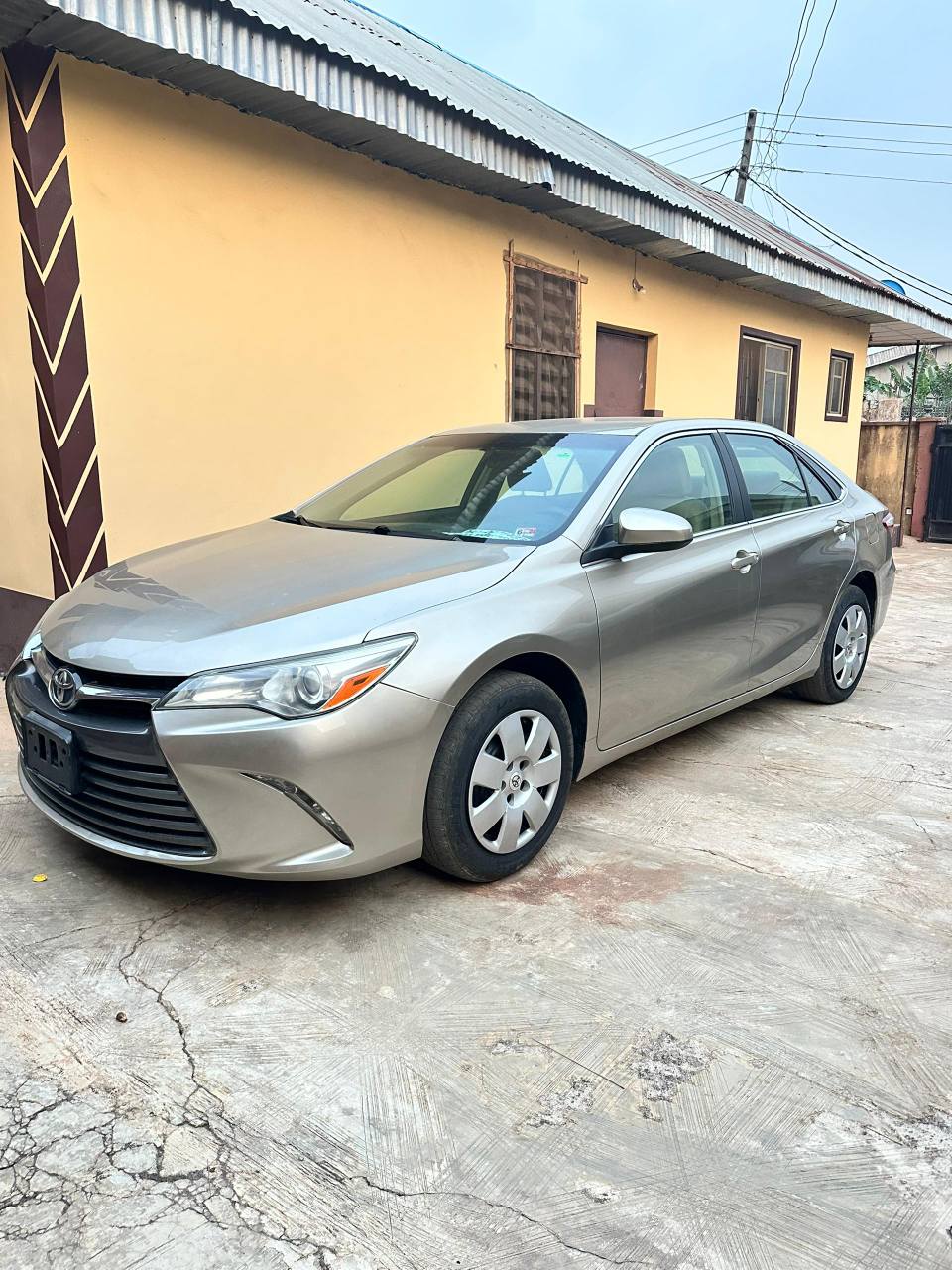 A picture of Toyota Carmy 2015 4plug