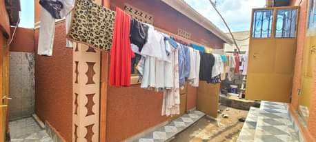 A picture of Shops for sale at 75m. They make 600k per month.