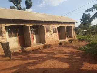 A picture of Quick sale 23m 4units single room with bathroom located at