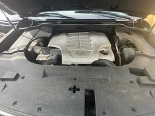 A picture of Extremely super clean and fresh toks standard registered Lexus LX570