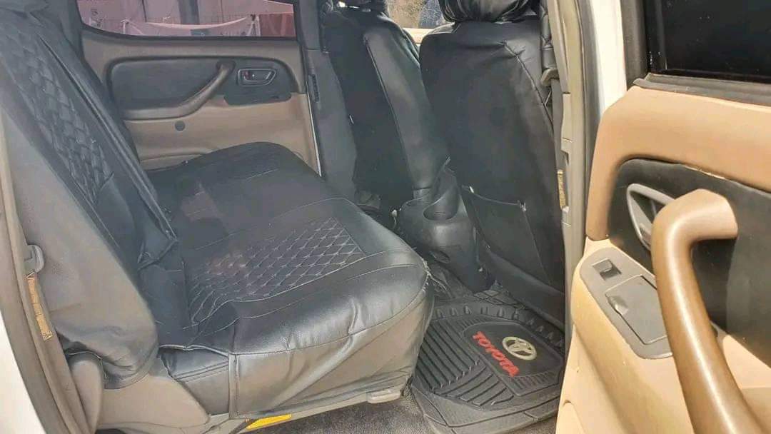 A picture of 2008 Toyota tundra