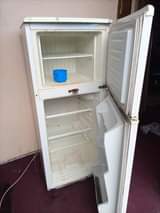 A picture of Boss fridge double door inagandisha sana bei 235000
