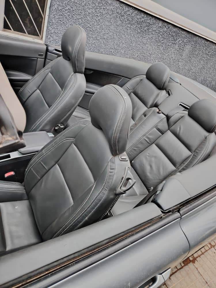 A picture of 2012 Volvo convertible