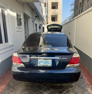 A picture of 2004 toyota camry upgraded to 2006 Local used