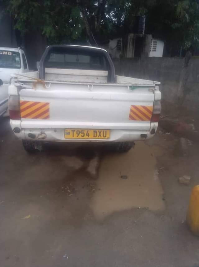 A picture of Pickup Gari yakufugwa Kimbia uokote Haina changamoto Milioni 6 5