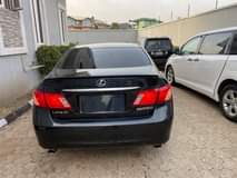 A picture of Es350 2009 model Fullest option Engine gear Ac excellent Tokunbo