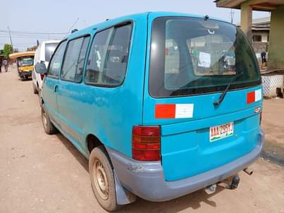 A picture of Nissan Serena for sale Buy and drive