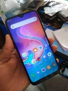 A picture of Infinix S4