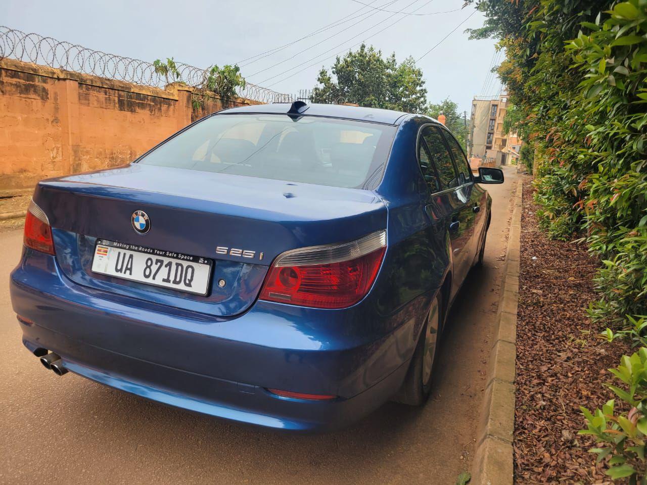 A picture of BMW 525i on sale at 25m
