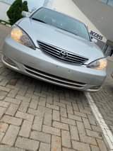 A picture of 2004 camry Tokunbo