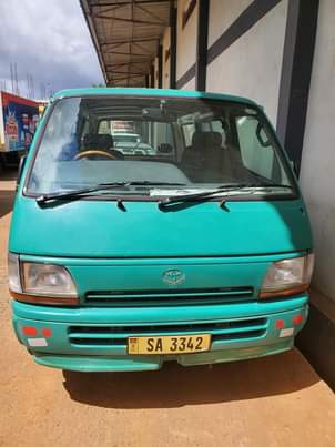 used toyota hiace