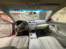 A picture of 08 Toyota camry 9