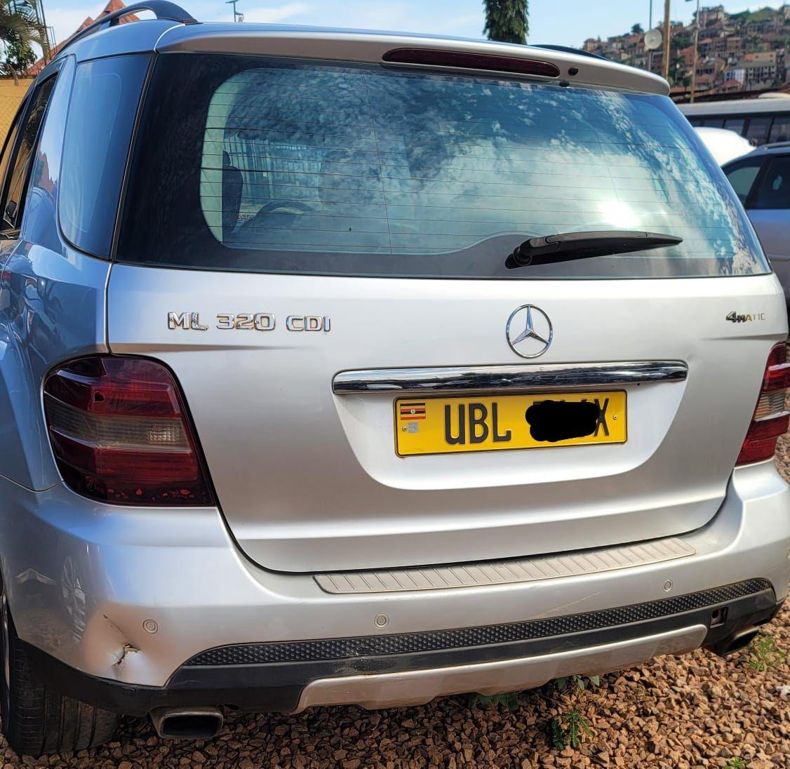 A picture of Benz 4matic diesel engine Automatic at 29m