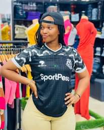 A picture of Uzi wa Dunia yanga Africa