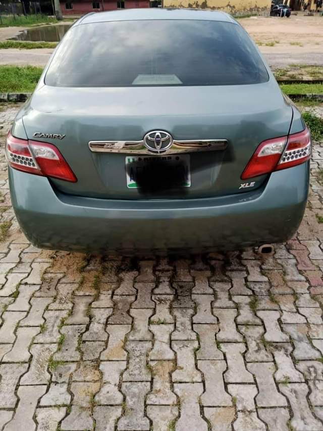 A picture of Toyota Camry 2009 10