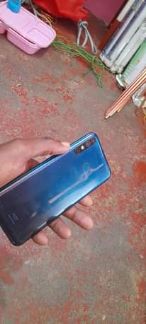 A picture of Infinix hot 8