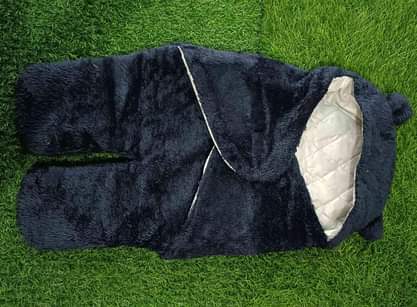 A picture of Item Fabric Cotton Fleece Item Color As pictures show Item
