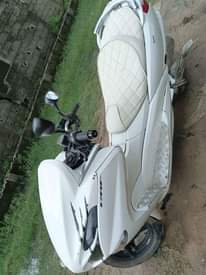 A picture of Yamaha majesty