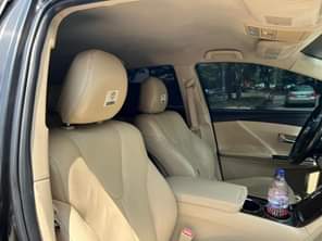 A picture of SLIGHTLY USED Toyota Venza2010 Model 100 perfect working Condition Price