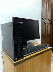 A picture of Hp z230 workstation