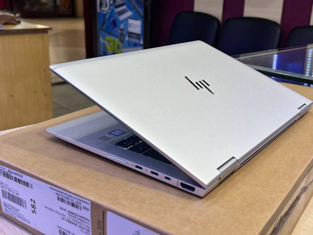 A picture of HP Elite book 1030G7.