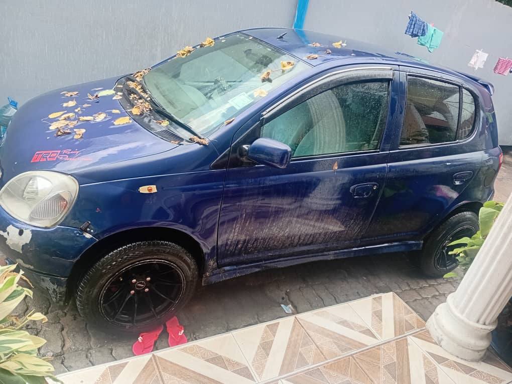 A picture of Toyota vitz