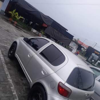 A picture of 2002 Toyota Yaris