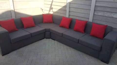 classifieds/furniture sofas