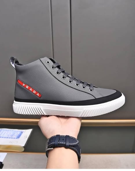 A picture of Men s Shoes