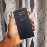 A picture of Samsung s6 O6I2O4IO5O