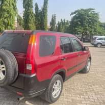 A picture of Honda CRV 05