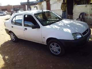 ford ikon