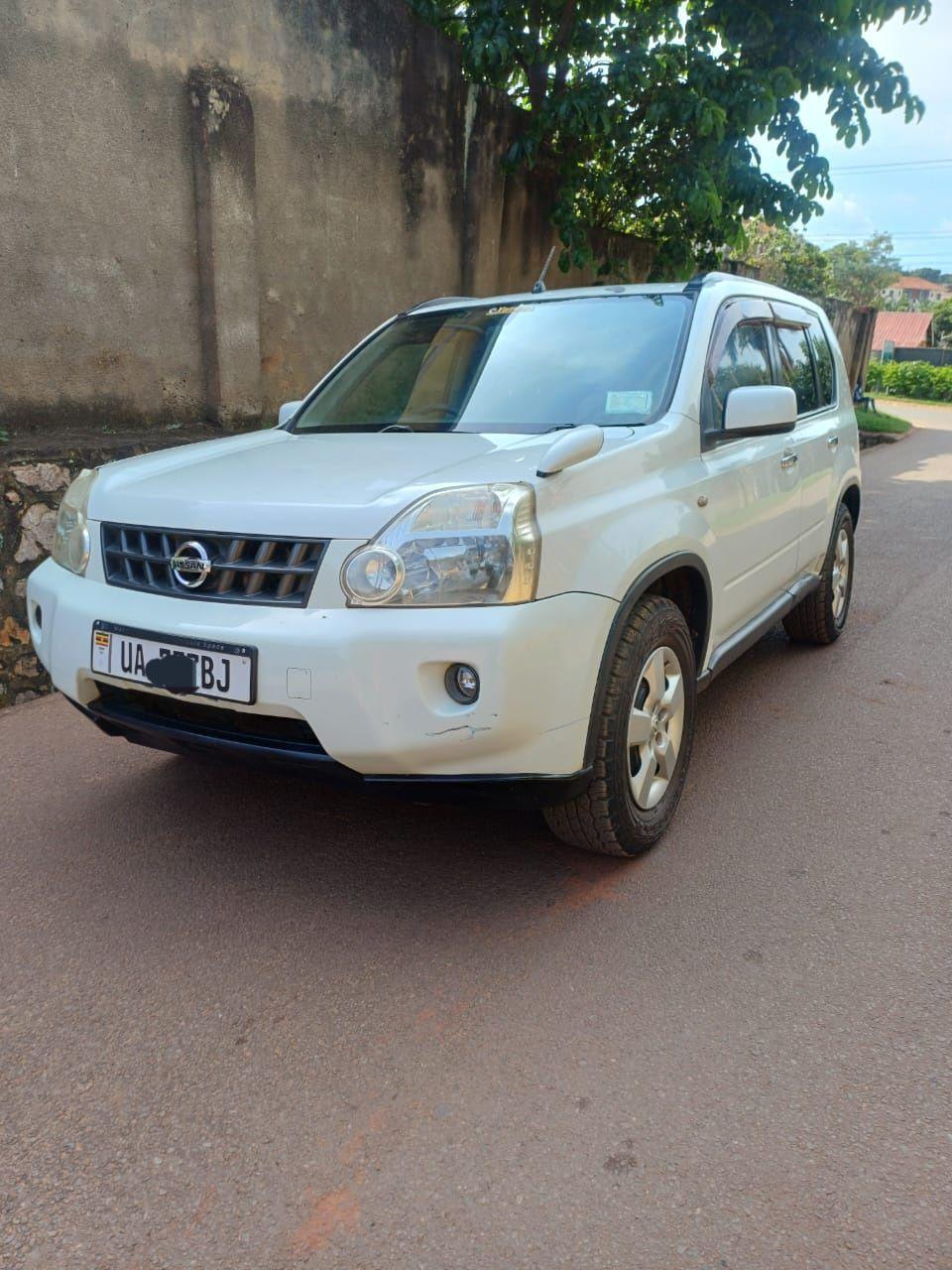 A picture of Nissan xtrail 23m money needed