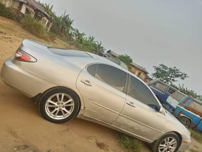 A picture of Dealer market Es330 for sale First body but bumper has