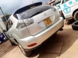 A picture of 2004 Toyota Harrier 3000cc