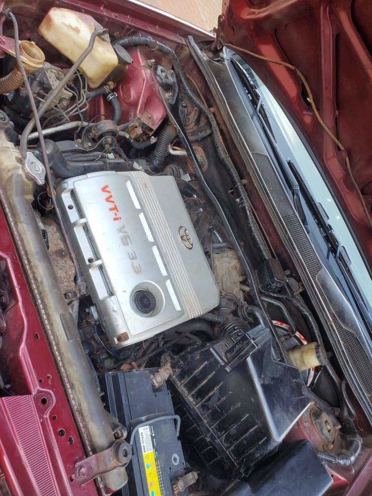 A picture of Toyota Highlander 2005 2006 model