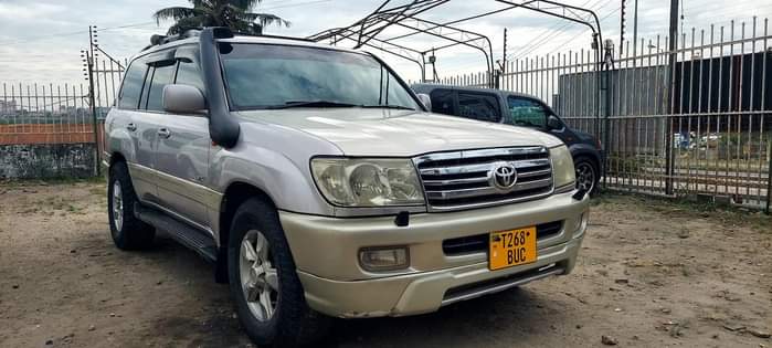 A picture of LANDCRUISER
